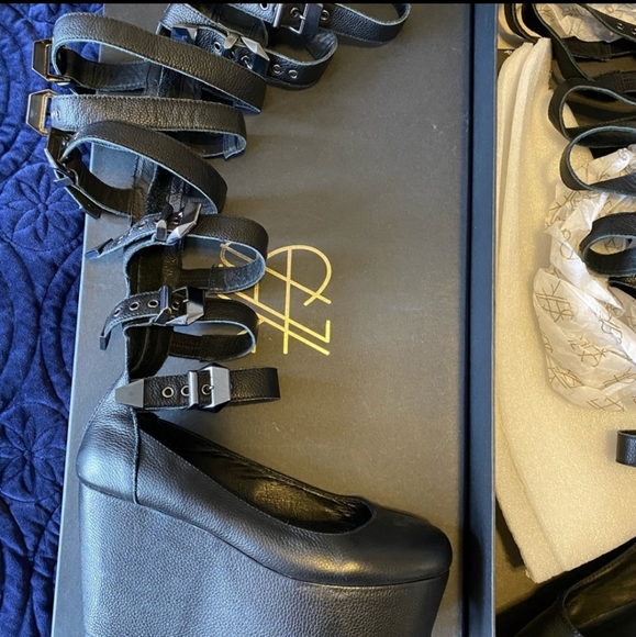 Yes Milky Way Platform Shoes - Picture 3 of 9